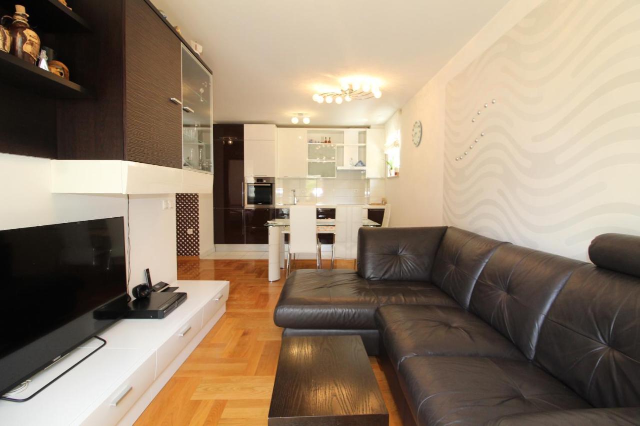 Macadamia Apartment With Garage Parking Split Buitenkant foto