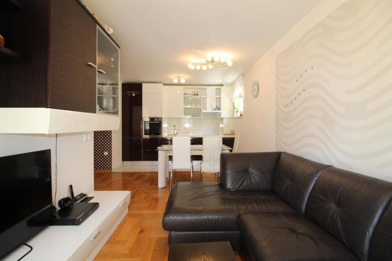 Macadamia Apartment With Garage Parking Split Buitenkant foto